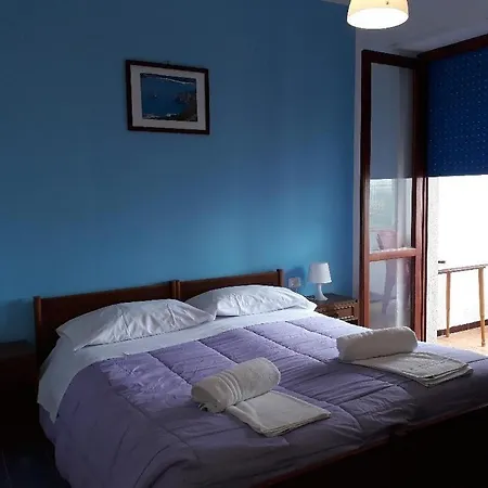 Nettuno Hotel 2*