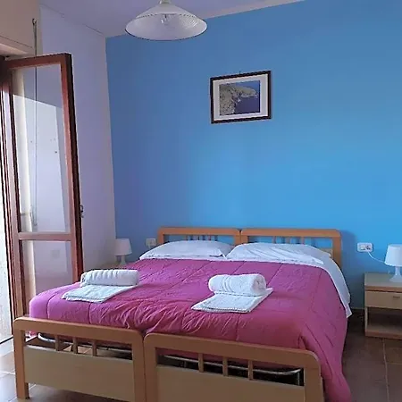 Nettuno Hotel 2*