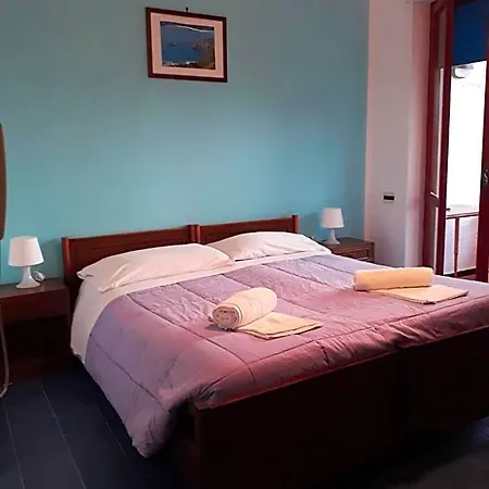 Nettuno Hotel 2*