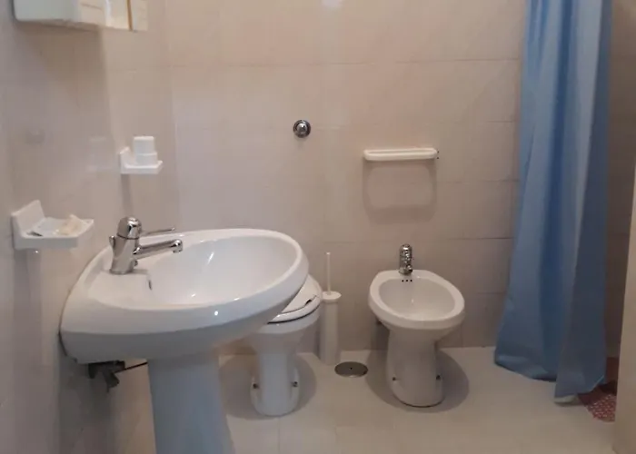 Nettuno Hotel 2*